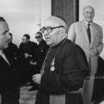 imagen 2:Comida asistentes Jornada Eucarística. Alcalde y Obispo Moll