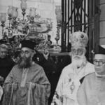 imagen 17:Jornada Eucarística. Procesión Traslado de los restos de San Pascual. Urna de D. José ortells
