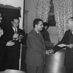 imagen 94:Inaug Of Bibl DG Arch Bibl José Antonio García Noblejas Gobernador Civil Presi Diput Alcalde Cast y Secre gab Téc Gratinia 2