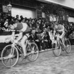 imagen 126:Trofeo Juan Bta. Llorens. Participaron Poblet, Iturat, Bahamontes, Timoner, Ferraz, g. Timoner, Bicardí, Hernández