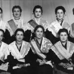 imagen 221:Reina Salome  Broch y Damas de la Ciudad