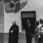 imagen 43:Inauguración Plaza Escultor Ortells en presencia de su viuda e hijo