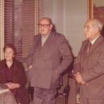 imagen 19:Entrega pertenencias de Francisco Tárrega, por parte del viudo de Josefina Robledo, Ricardo García de Vargas, le acompañan Andrés Goñi y Maria Terol (2)