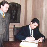 imagen 10:Visita de Eduardo Zaplana a la Basílica de San Pascual y Ayuntamiento 